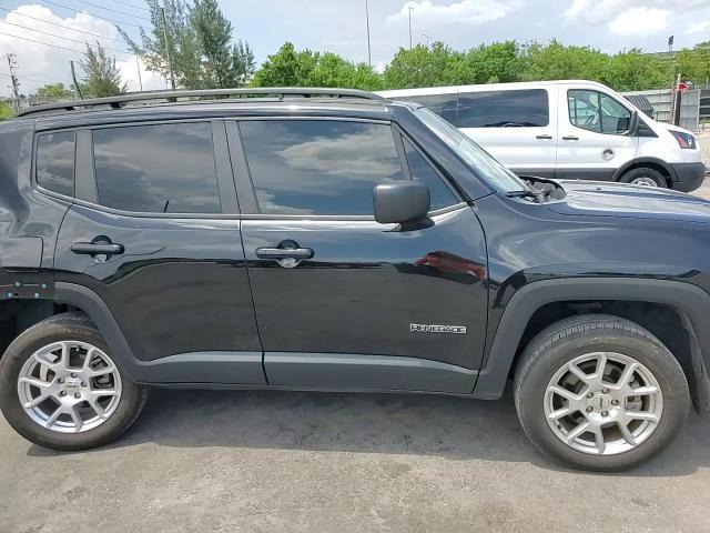 2022 Jeep Renegade Latitude - zdjęcie 14