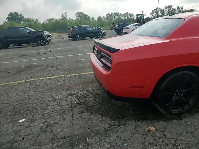 2017 Dodge Challenger Sxt - zdjęcie 13