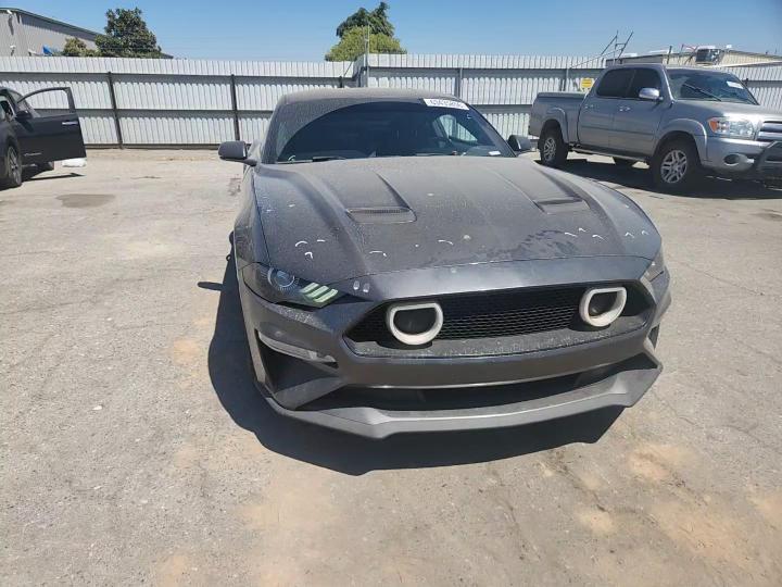 2018 Ford Mustang - zdjęcie 13