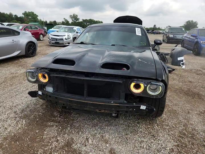 2019 Dodge Challenger R/T - zdjęcie 14