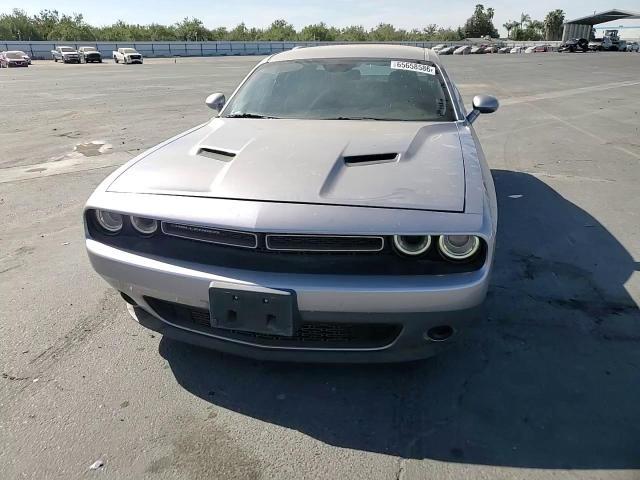 2015 Dodge Challenger Sxt - zdjęcie 14