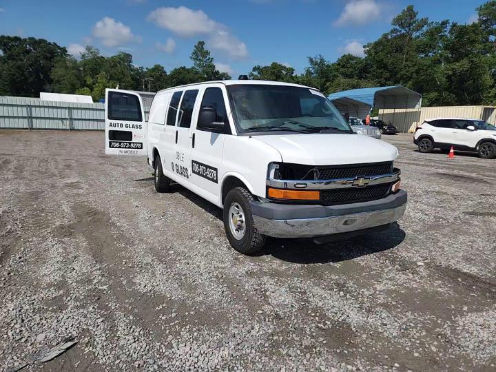 2016 Chevrolet Express G3500 - zdjęcie 15