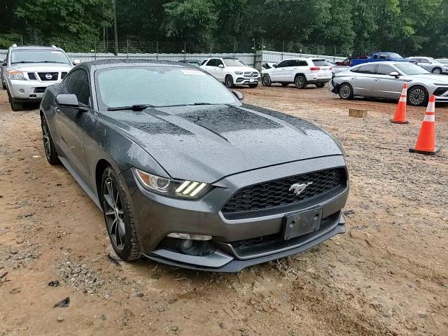 2016 Ford Mustang - zdjęcie 13