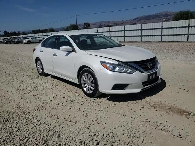 2016 Nissan Altima 2.5 S - zdjęcie 13