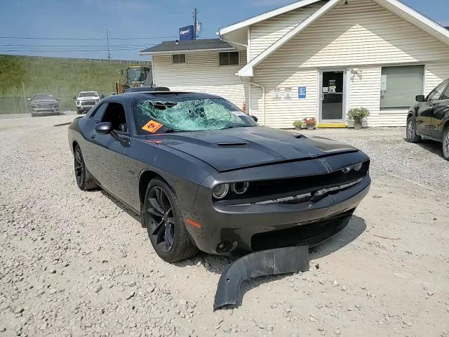 2016 Dodge Challenger R/T - zdjęcie 13