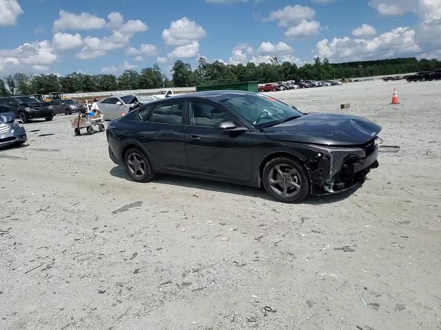 2025 Kia K4 - zdjęcie 14