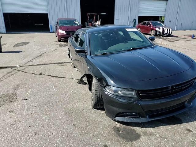 2015 Dodge Charger Sxt - zdjęcie 13