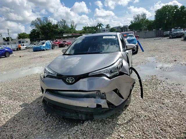 2019 Toyota C-Hr Xle - zdjęcie 13