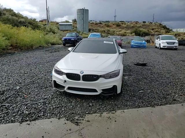2017 BMW M4 - zdjęcie 13