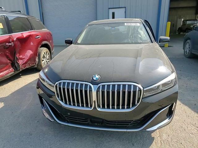 2022 BMW 740 I - zdjęcie 13