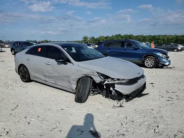 2022 Kia K5 - zdjęcie 13