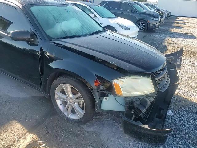 2013 Dodge Avenger - zdjęcie 13