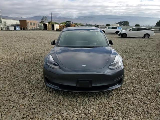 2023 Tesla Model 3 - zdjęcie 14