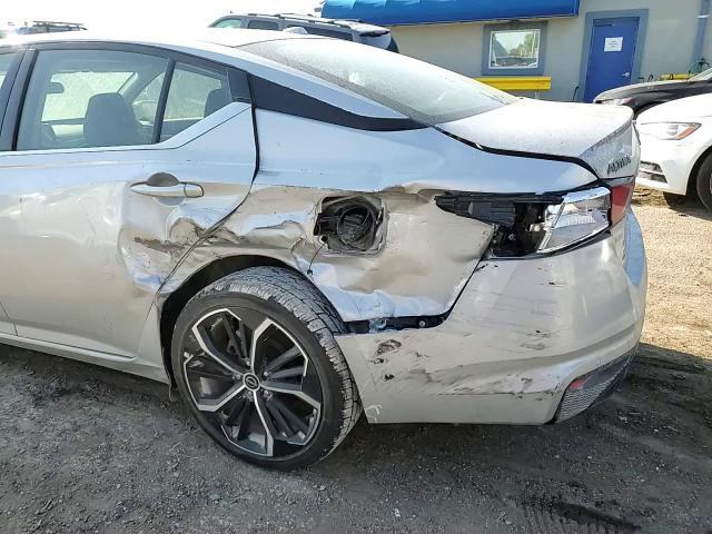 2023 Nissan Altima Sr - zdjęcie 13