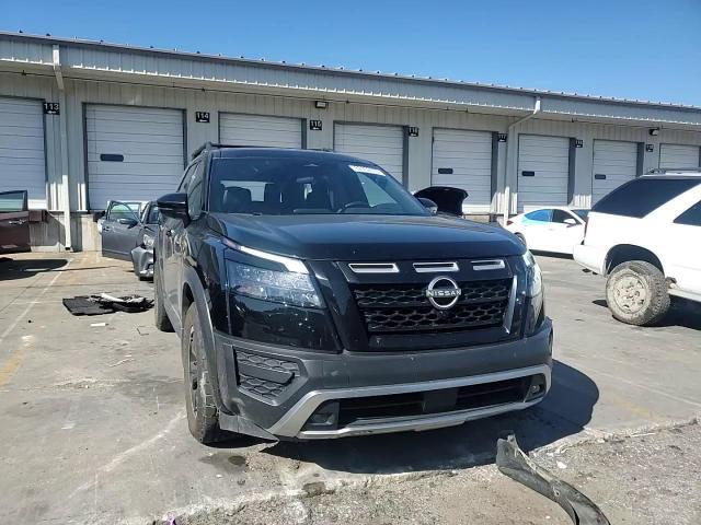 2024 Nissan Pathfinder - zdjęcie 14