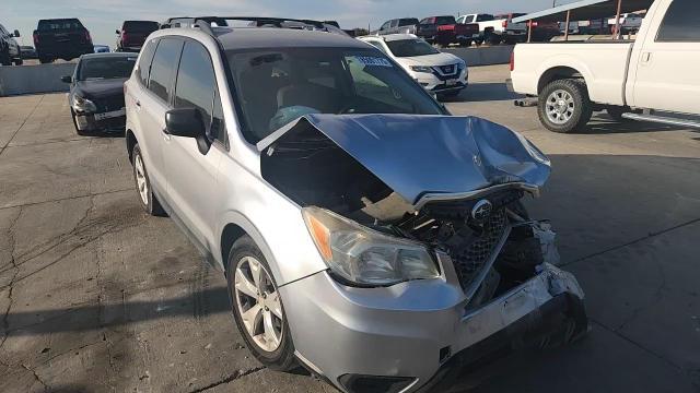 2016 Subaru Forester - zdjęcie 13