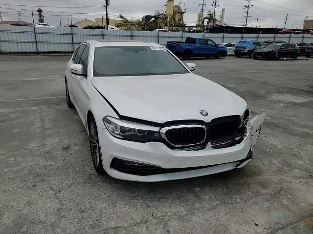 2018 BMW 530E - zdjęcie 13