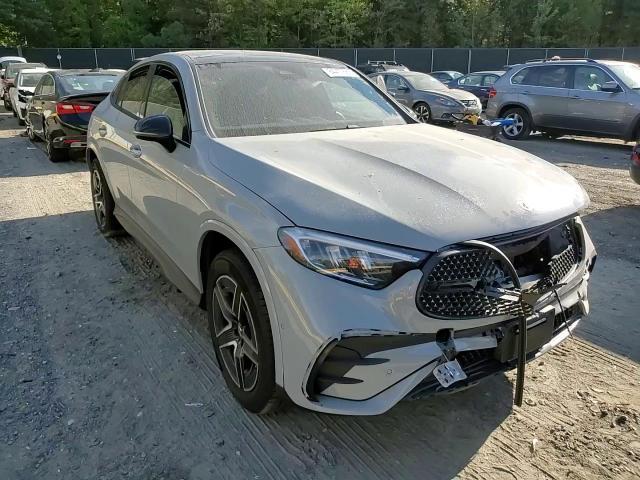 2025 Mercedes-Benz Glc Coupe 300 4Matic - zdjęcie 14