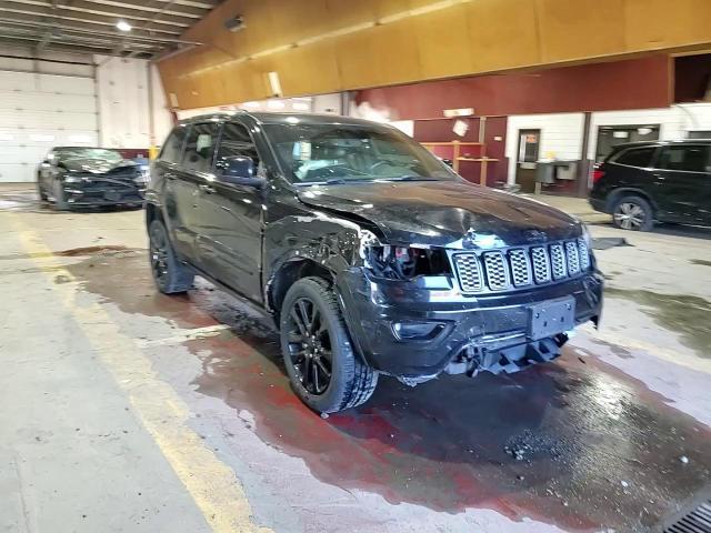 2020 Jeep Grand Cherokee Laredo - zdjęcie 15