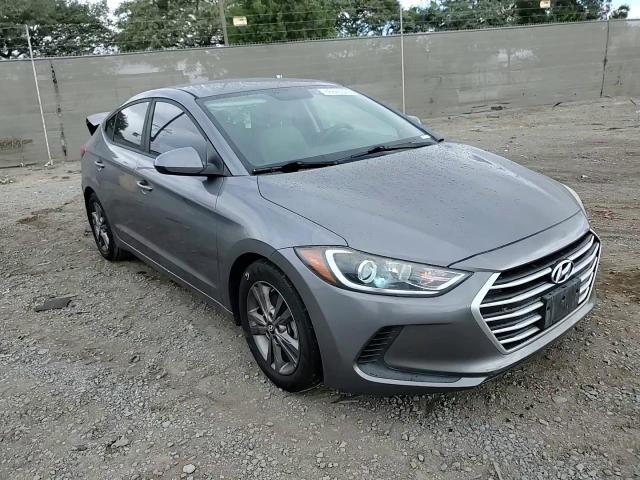 2018 Hyundai Elantra - zdjęcie 14