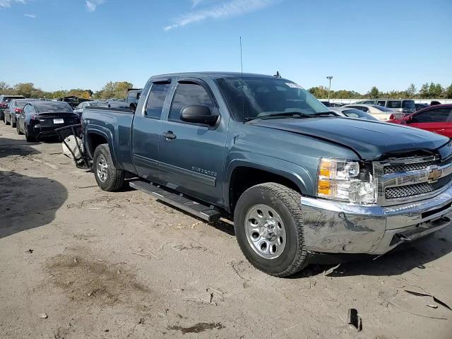 2013 Chevrolet Silverado K1500 Ls - zdjęcie 13
