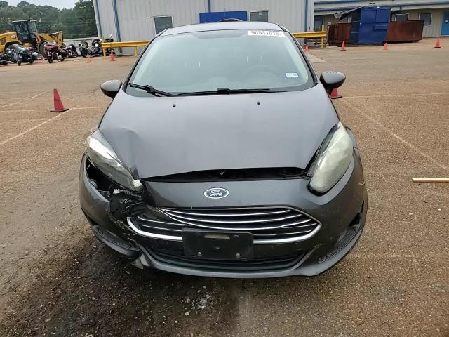 2017 Ford Fiesta - zdjęcie 13