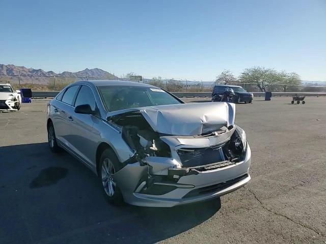 2017 Hyundai Sonata - zdjęcie 13