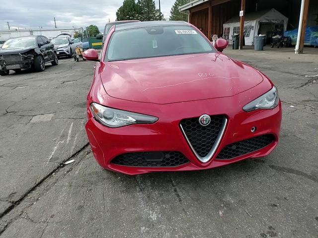 2019 Alfa Romeo Giulia Ti - zdjęcie 13