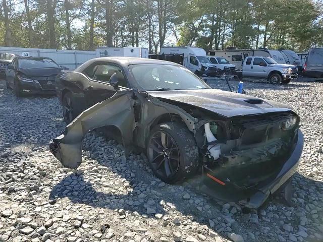 2019 Dodge Challenger - zdjęcie 13