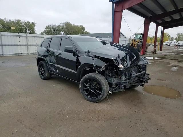 2017 Jeep Grand Cherokee Laredo - zdjęcie 13