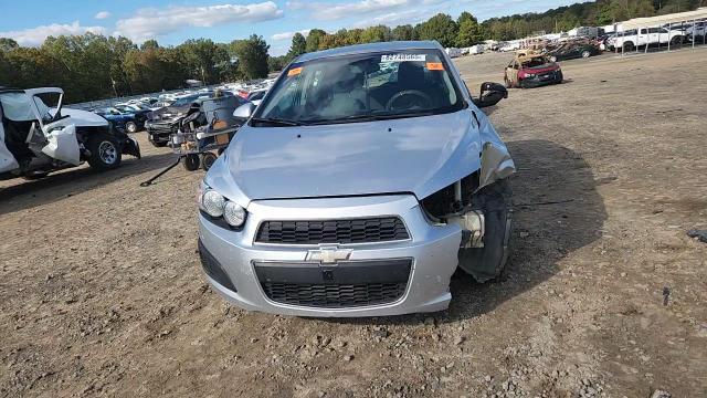 2013 Chevrolet Sonic Ls - zdjęcie 13