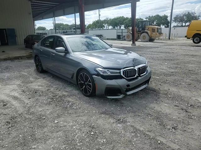 2023 BMW Seria 5 - zdjęcie 14