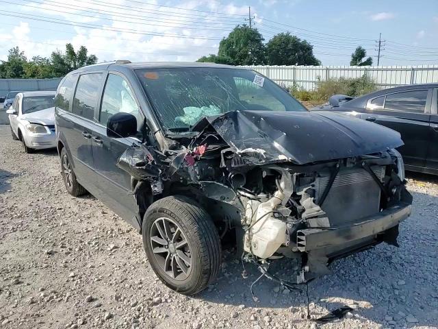 2017 Dodge Grand Caravan Sxt - zdjęcie 14