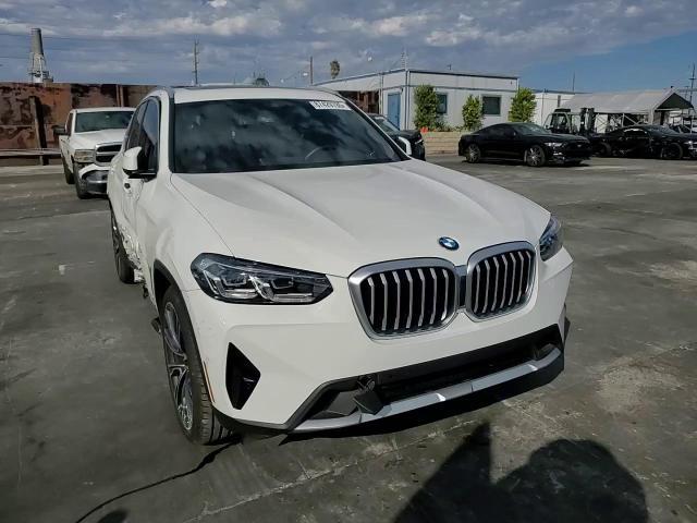 2023 BMW X3 - zdjęcie 14