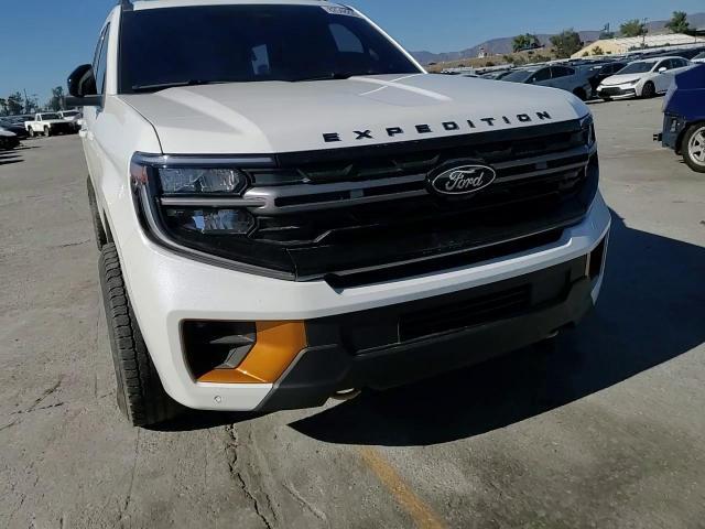 2025 Ford Expedition Tremor - zdjęcie 15