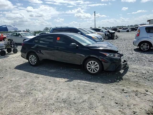 2023 Kia Forte - zdjęcie 13
