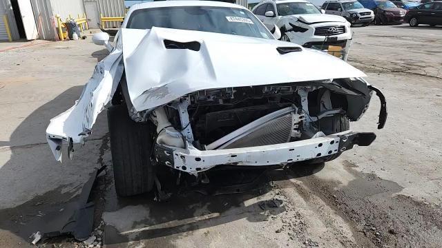 2018 Dodge Challenger R/T - zdjęcie 13