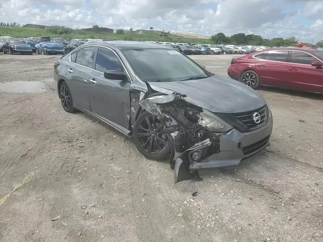 2018 Nissan Altima 2.5 - zdjęcie 13