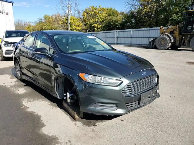 2015 Ford Fusion Se - zdjęcie 13