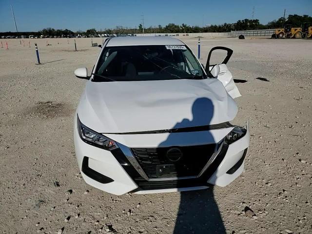 2023 Nissan Sentra - zdjęcie 13