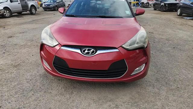 2013 Hyundai Veloster Base - zdjęcie 13