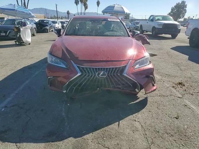 2025 Lexus ES - zdjęcie 13