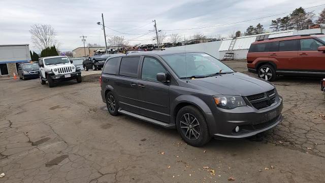 2016 Dodge Caravan - zdjęcie 14