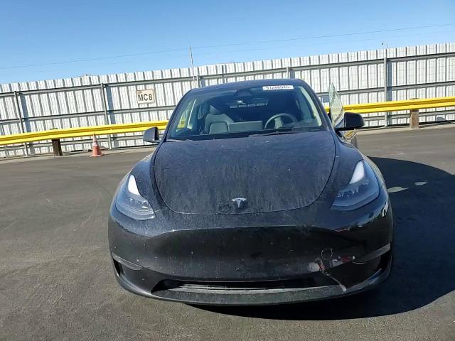 2023 Tesla Model Y - zdjęcie 13