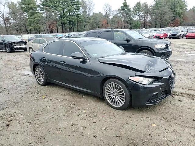 2017 Alfa Romeo Giulia Ti Q4 - zdjęcie 14