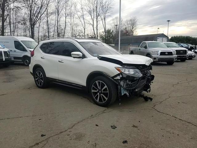 2018 Nissan Rogue - zdjęcie 15
