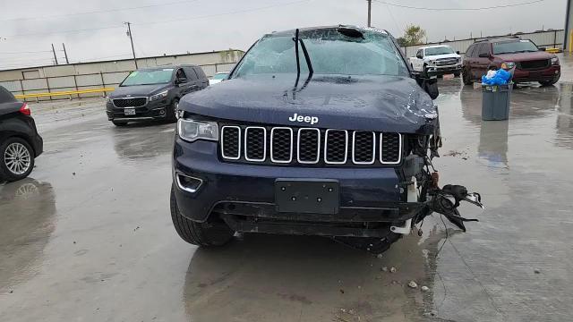 2017 Jeep Grand Cherokee Laredo - zdjęcie 13