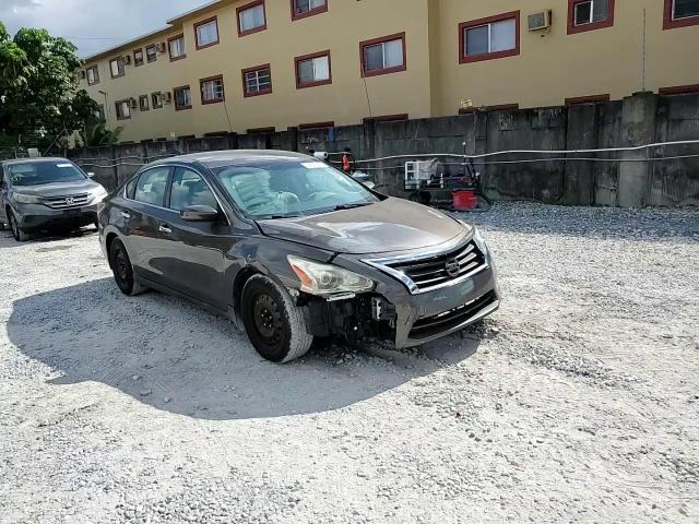 2013 Nissan Altima - zdjęcie 13