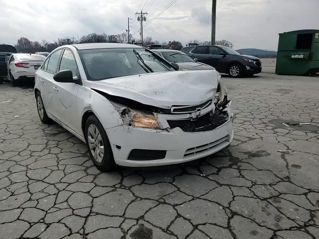 2014 Chevrolet Cruze Ls - zdjęcie 13