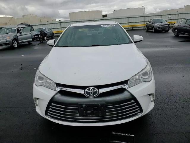 2017 Toyota Camry Le - zdjęcie 13